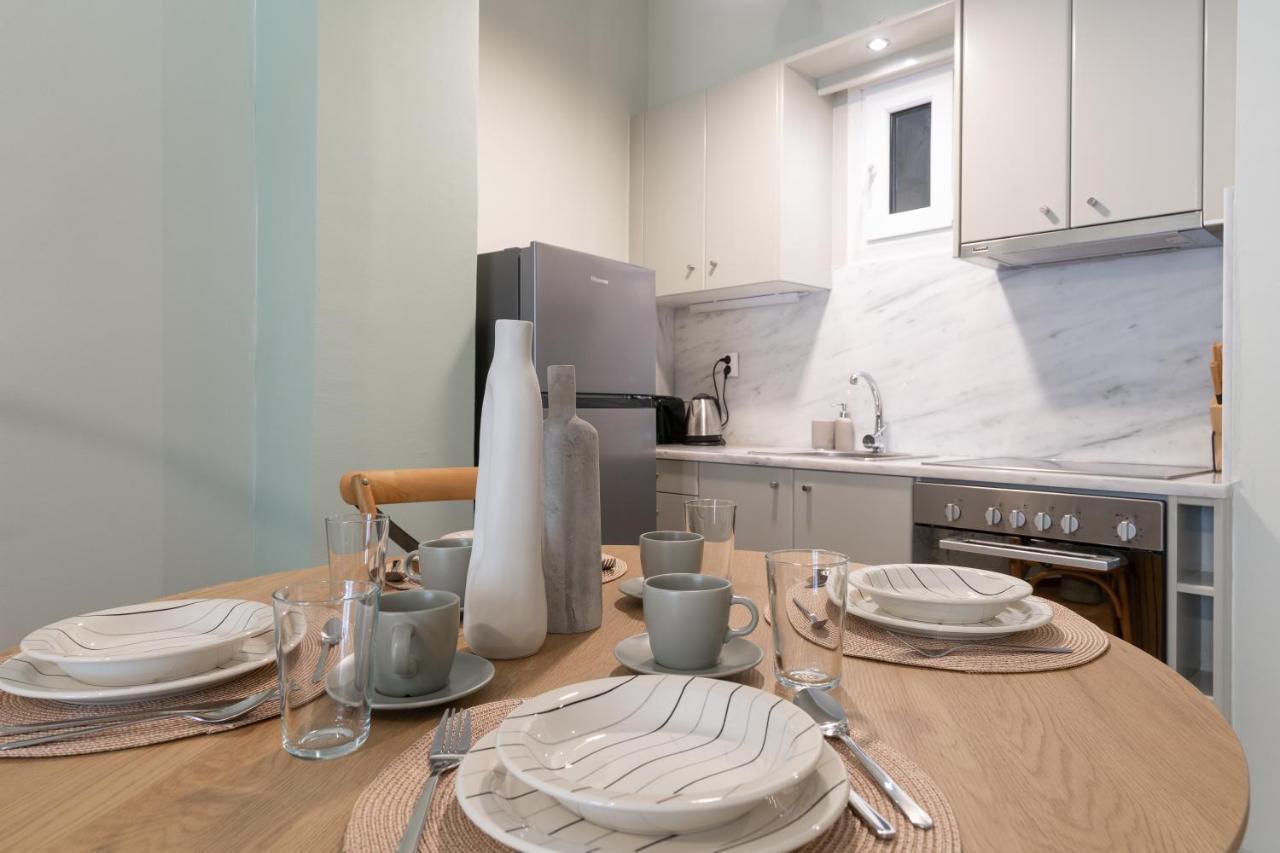 Elegant - Pagrati Apartment *