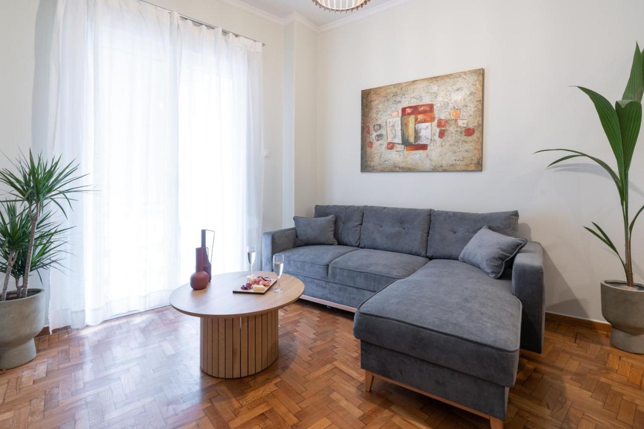Elegant - Pagrati Apartment *