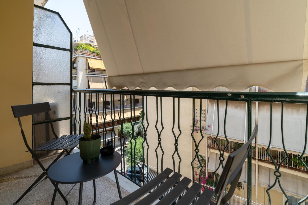Elegant - Pagrati Apartment
