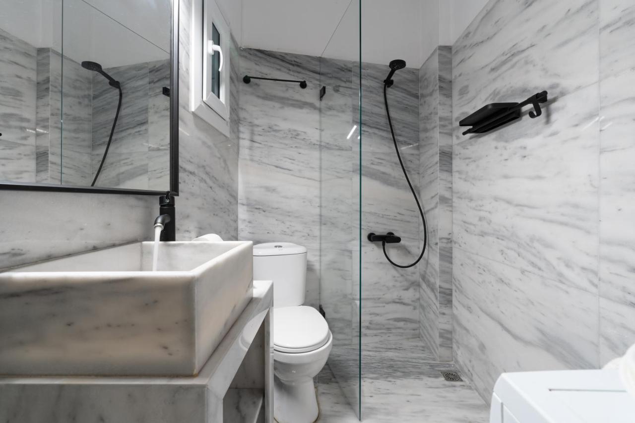 Elegant - Pagrati Apartament